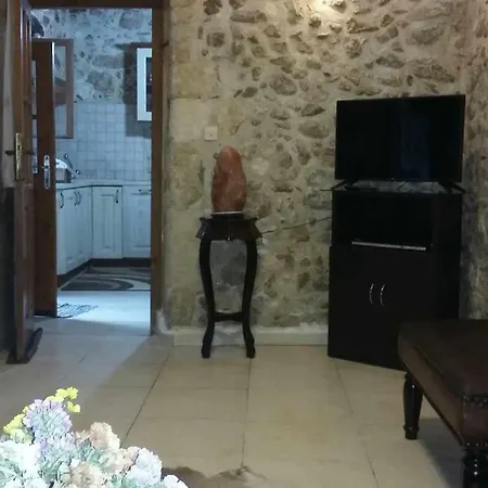 Stone Retreat In Old Town * Retimno