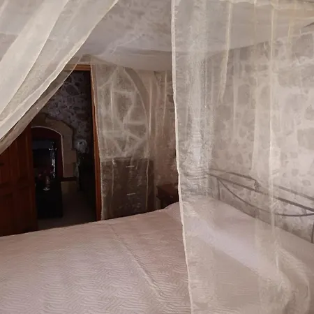 Apartament Stone Retreat In Old Town